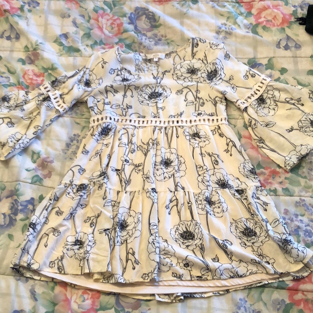 Cream Boho Style Entro Dress!
